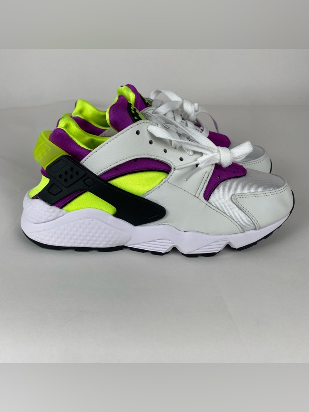 New Nike Air Huarache Magenta Purple White Neon Yellow Black Women's 7.5